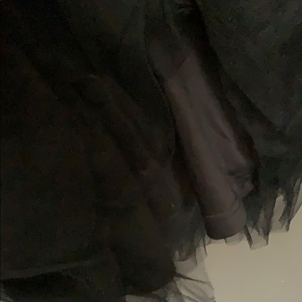 CHAROLETTE RUSSE size XS black too-too skirt. - Picture 4 of 7